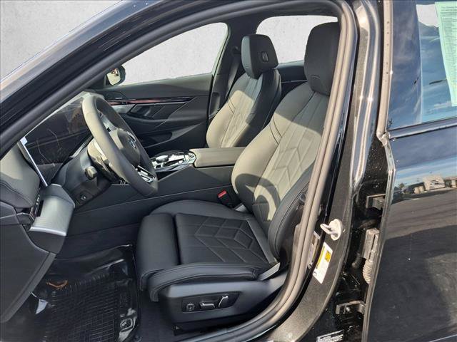 New 2027 BMW 530i w/ M Sport Package RWD image 4