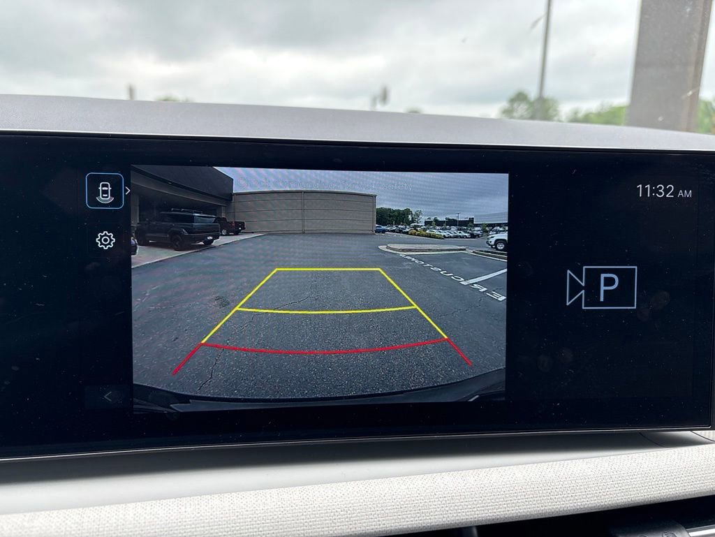 Certified 2025 Hyundai Tucson SEL FWD image 24