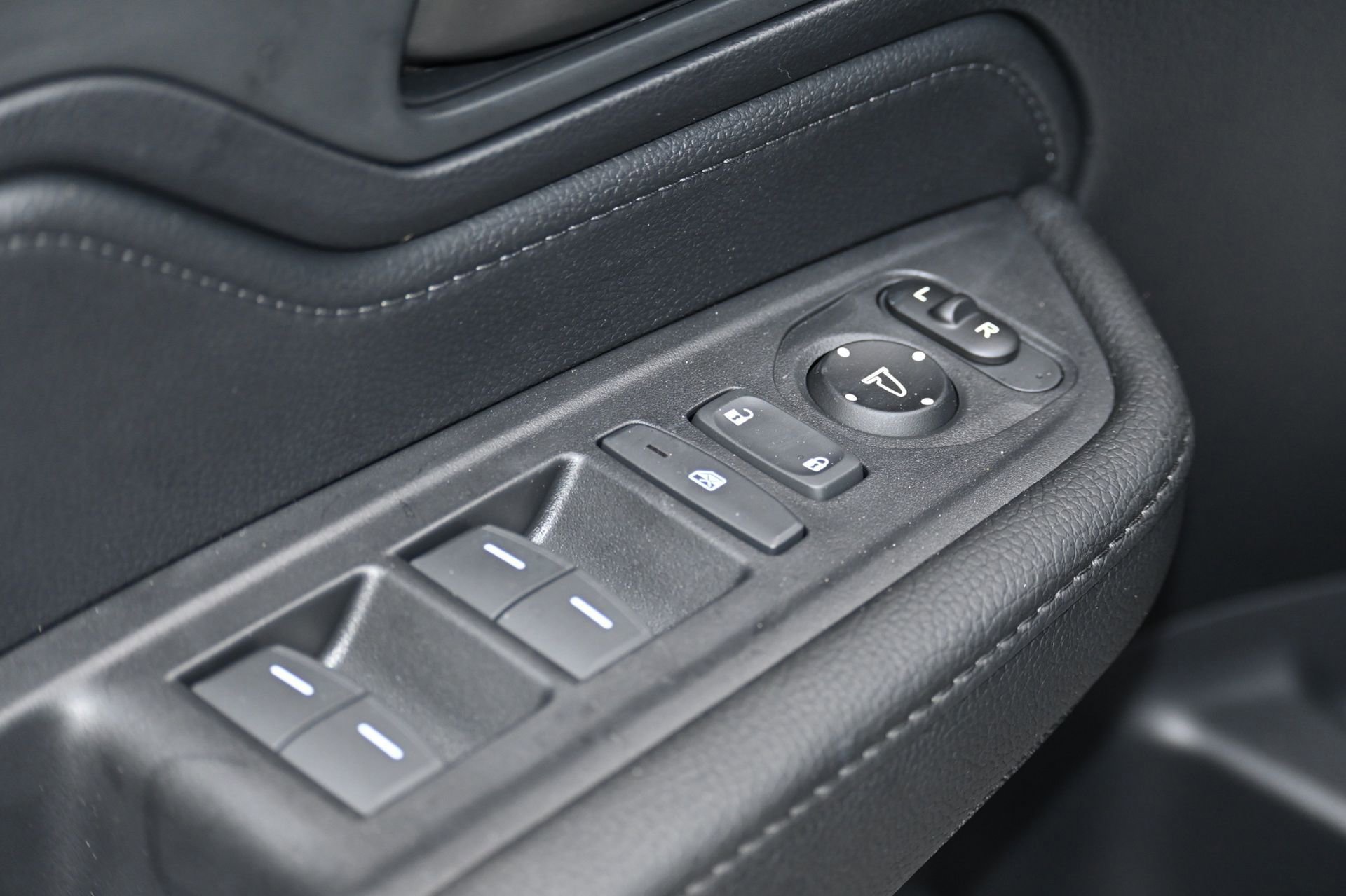 New 2026 Honda Odyssey Sport-L image 16