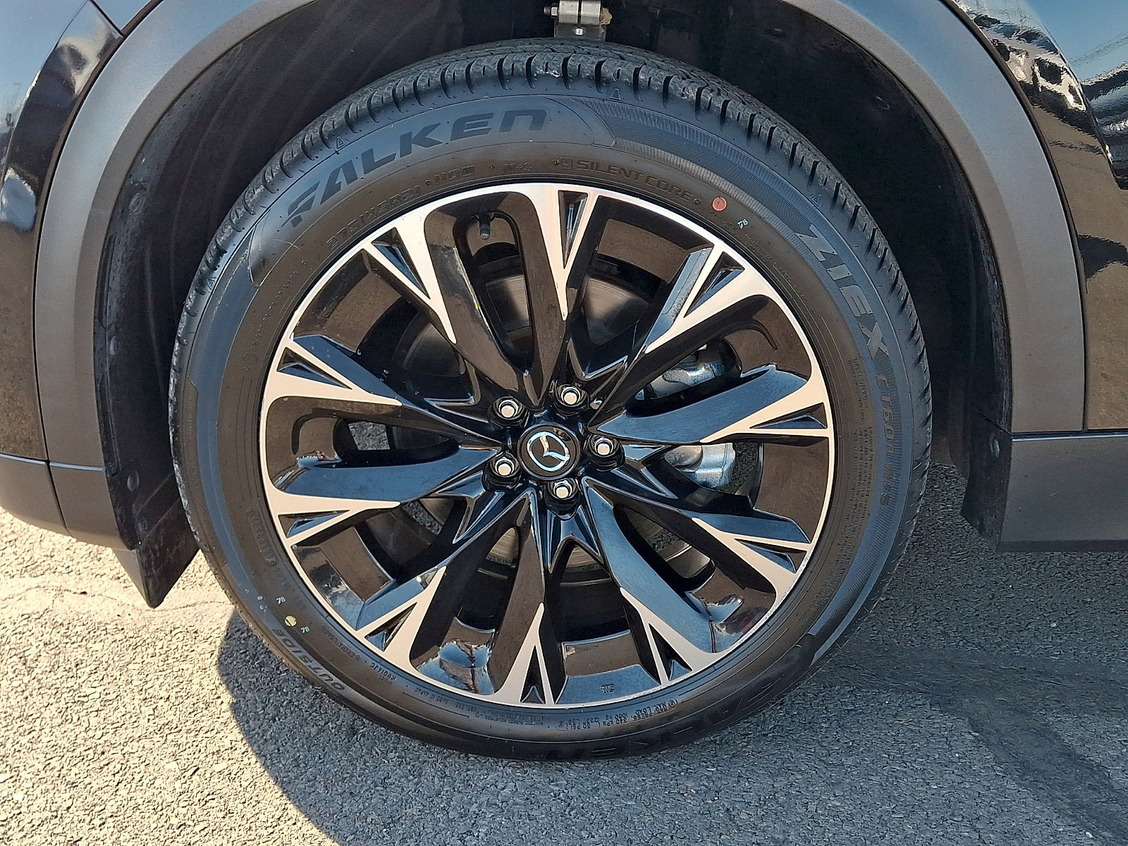 Certified 2024 MAZDA CX-90 Plug-In Hybrid w/ Premium Plus image 10