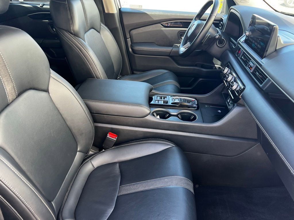 Used 2023 Honda Pilot Touring image 20