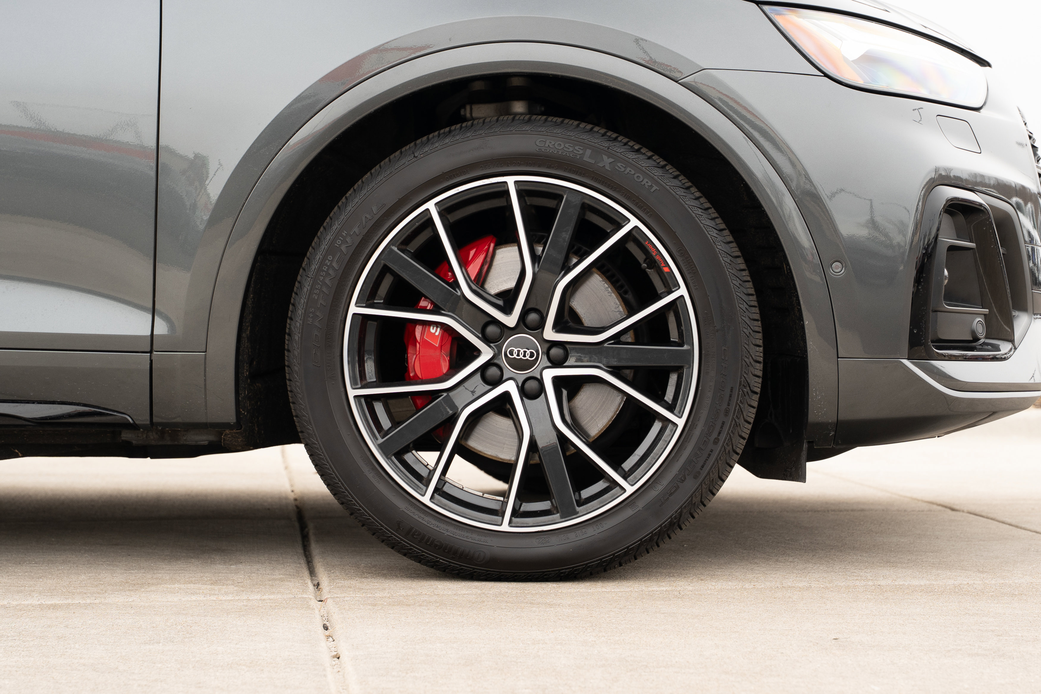 Certified 2023 Audi SQ5 Prestige image 36