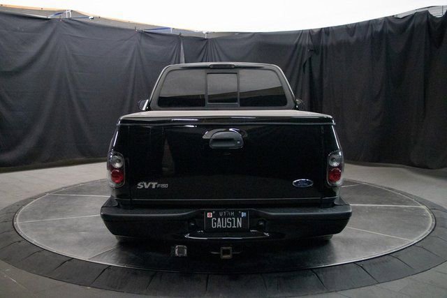 Used 2002 Ford F150 Lightning RWD image 12