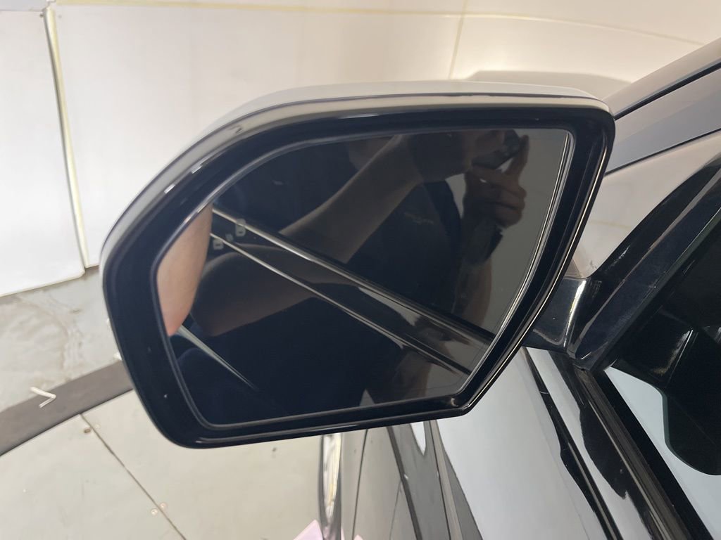 Used 2023 Ford Expedition Max Platinum image 40