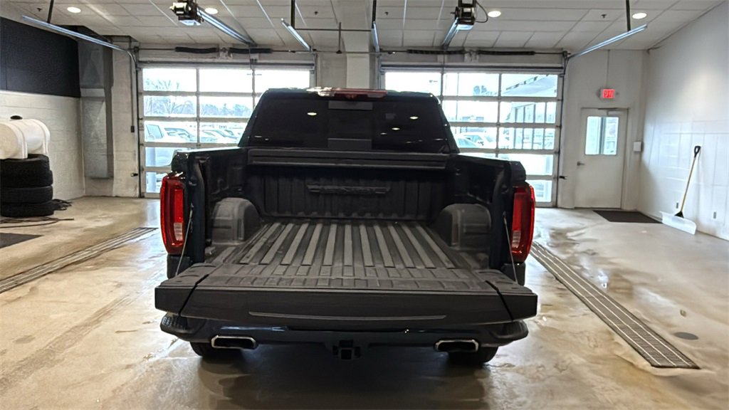 Used 2023 GMC Sierra 1500 Denali w/ Technology Package image 17