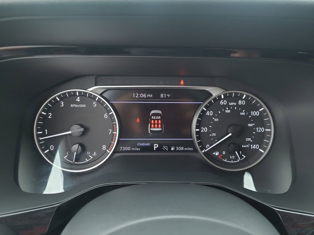 Certified 2025 Nissan Pathfinder SV image 29