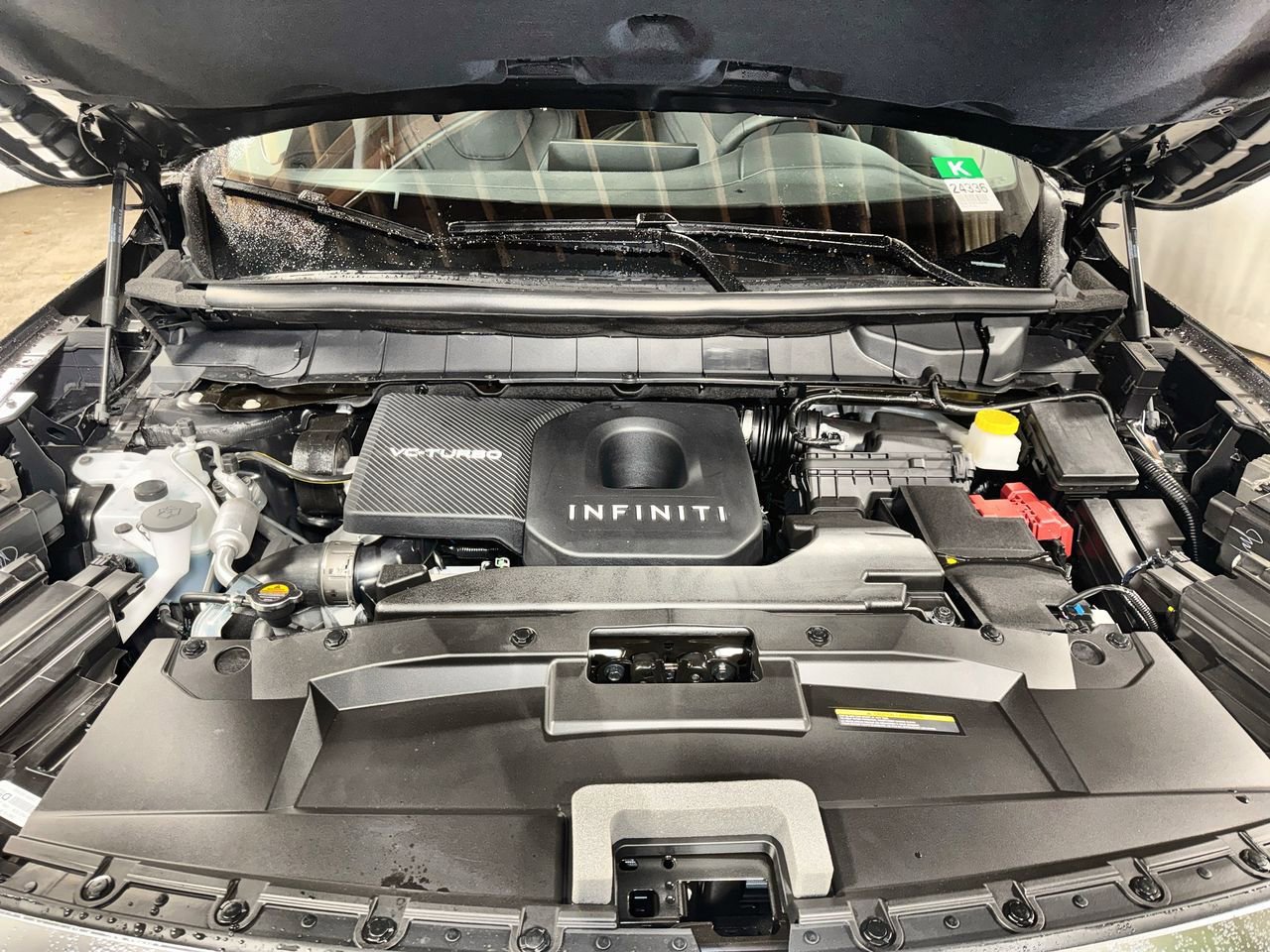 Certified 2026 INFINITI QX60 Luxe w/ Family Package AWD/4WD image 36