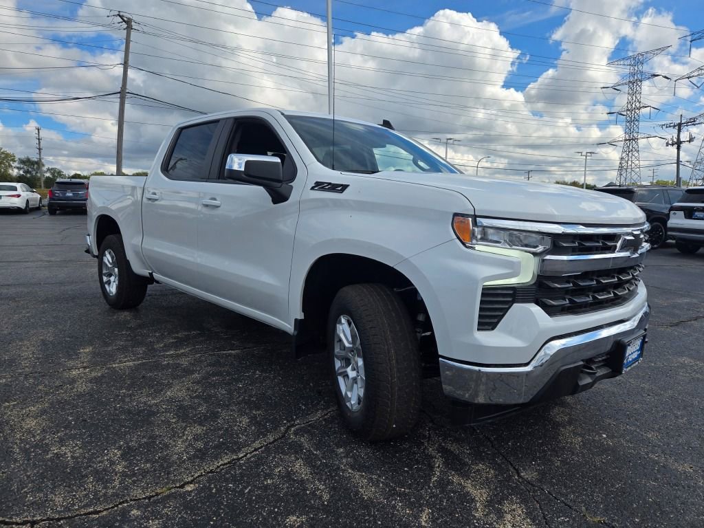 New 2026 Chevrolet Silverado 1500 LT image 3