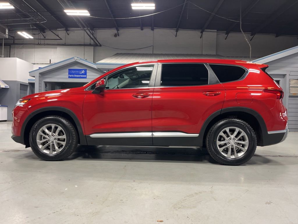 Used 2019 Hyundai Santa Fe SE AWD/4WD image 4