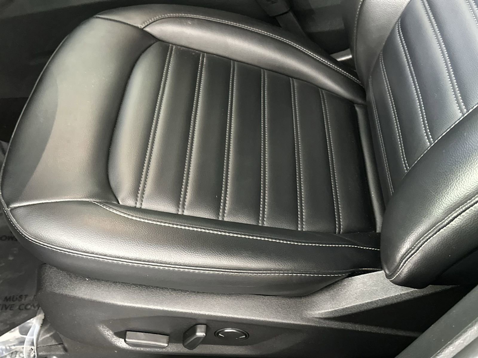 Used 2024 Ford Edge SEL w/ Convenience Package AWD/4WD image 12