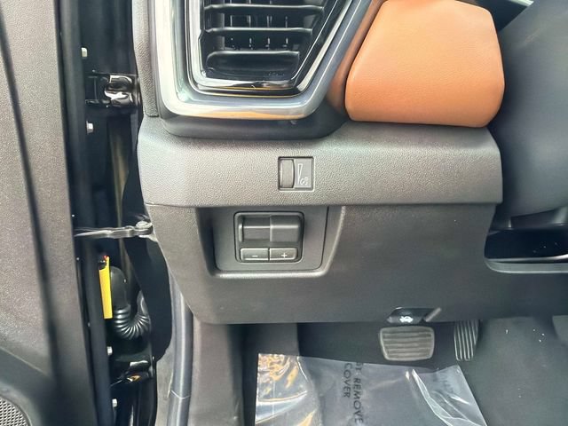 New 2026 GMC Canyon AT4 w/ Technology Plus Package AWD/4WD image 30