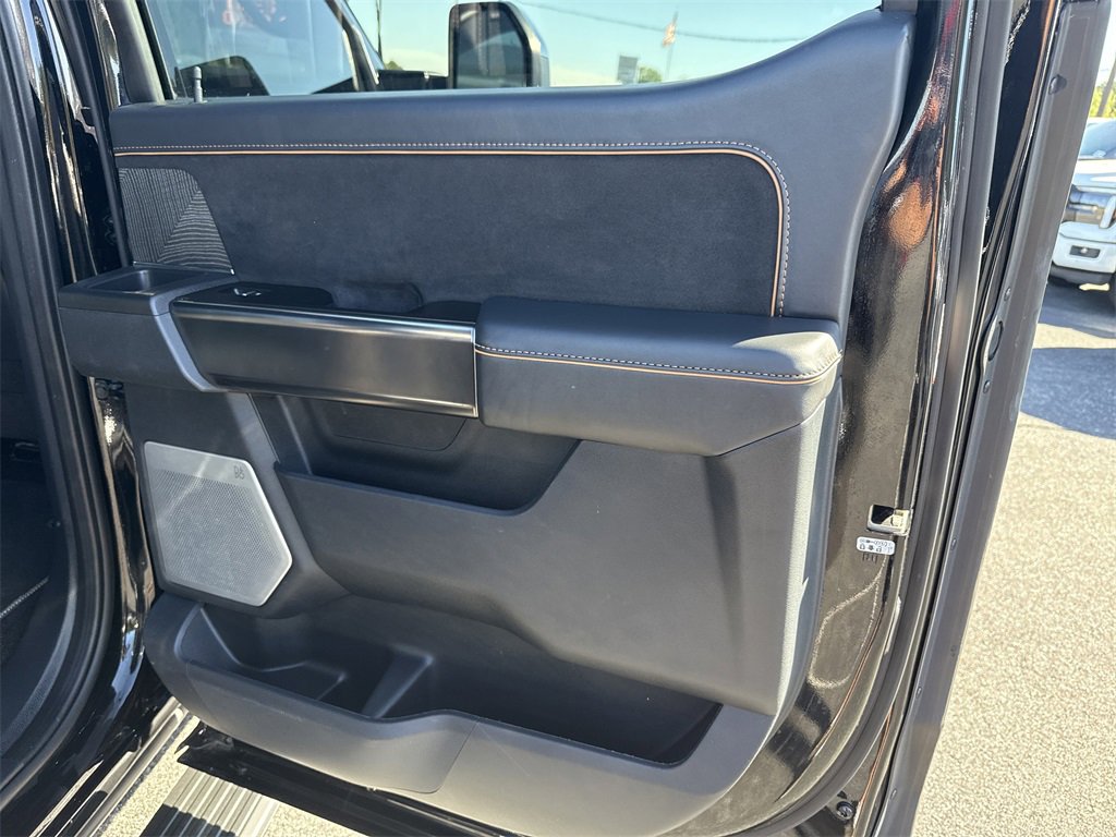 Used 2022 Ford F150 Platinum w/ Equipment Group 701A High image 18