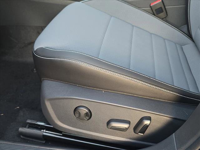New 2026 Volkswagen Jetta SE FWD image 6