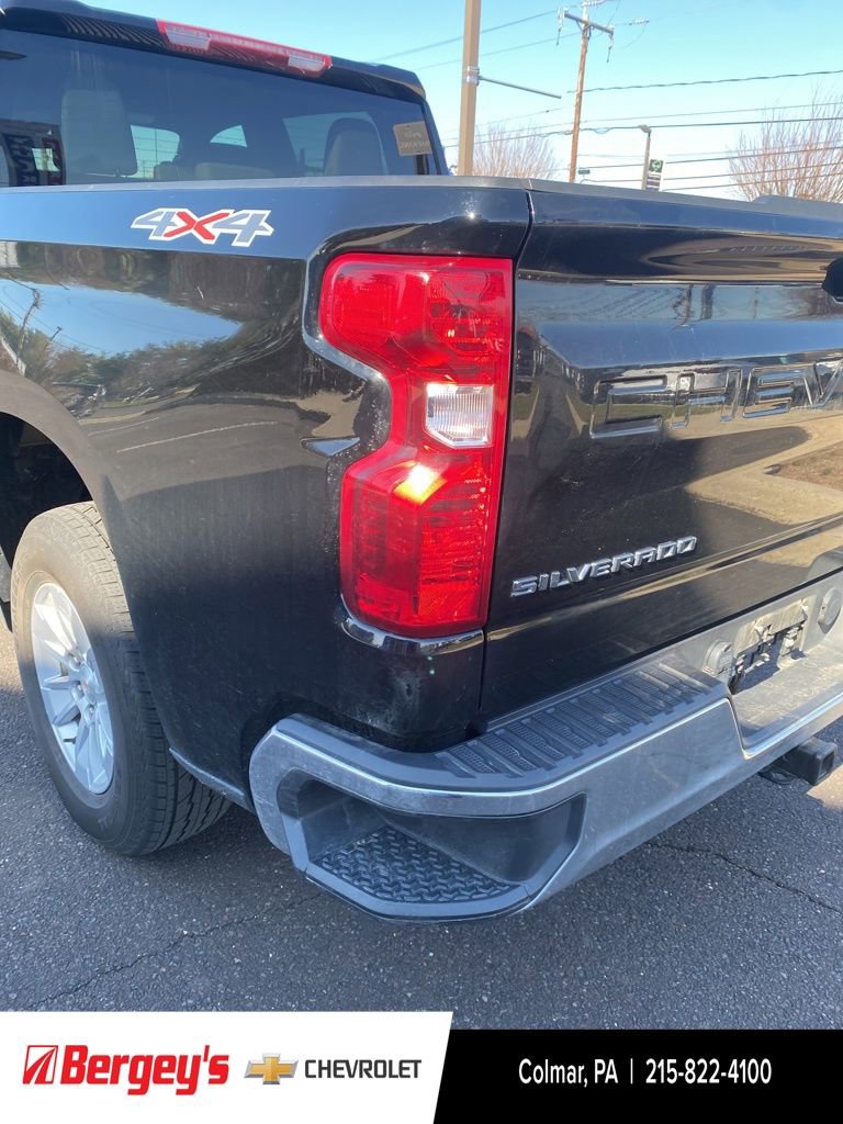 Certified 2025 Chevrolet Silverado 1500 LT AWD/4WD image 16