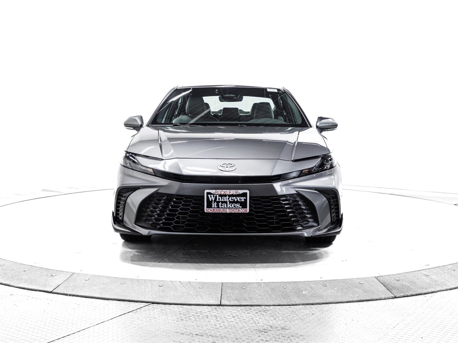 Certified 2025 Toyota Camry SE w/ Convenience Package image 2