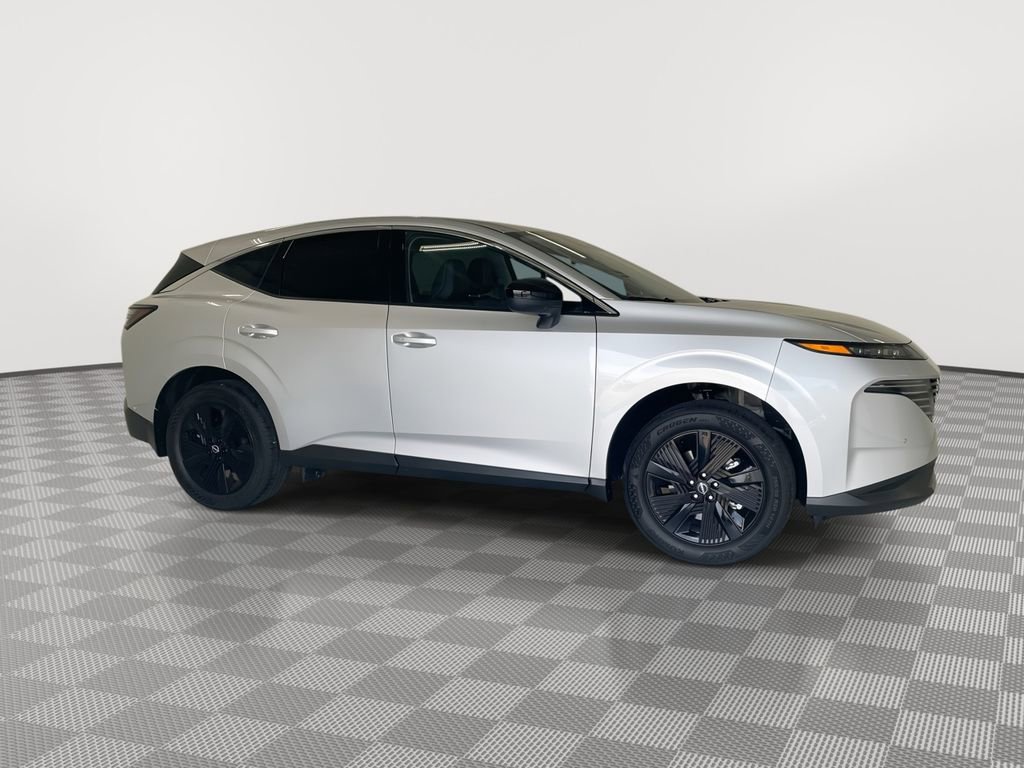 Certified 2025 Nissan Murano SV image 13