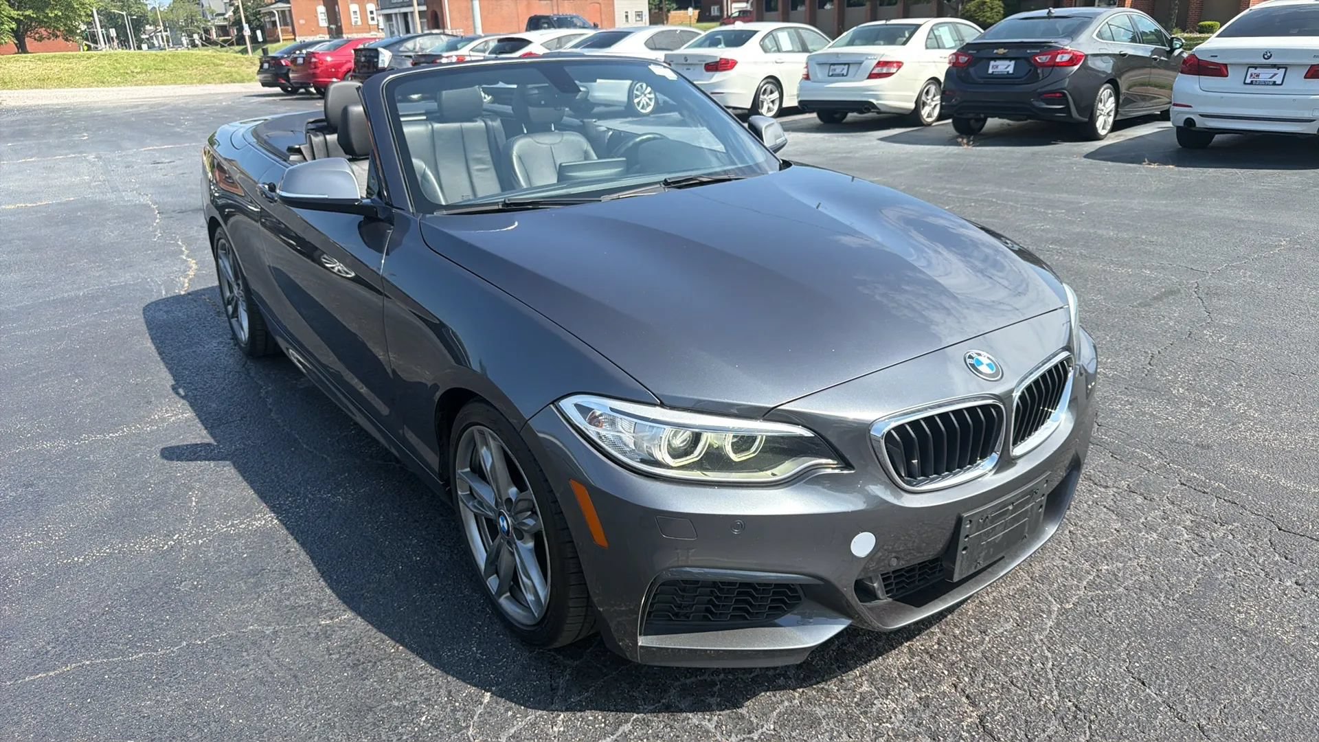 Used 2016 BMW M235i xDrive Convertible AWD/4WD image 3