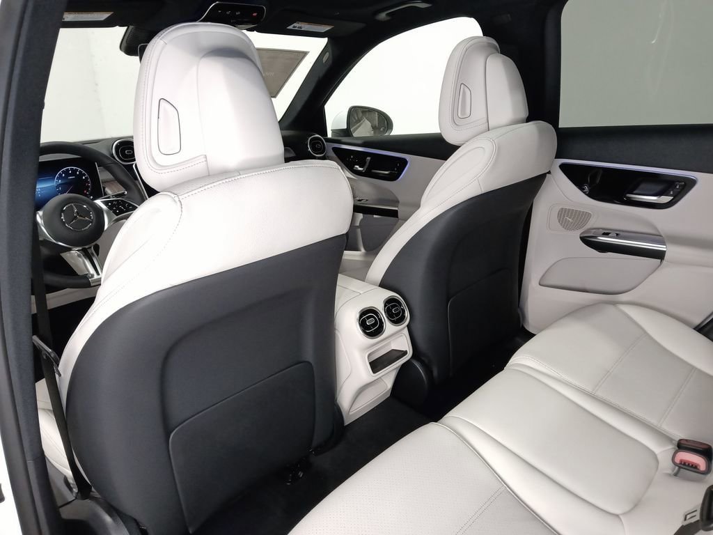 New 2026 Mercedes-Benz GLC 300 4MATIC image 15