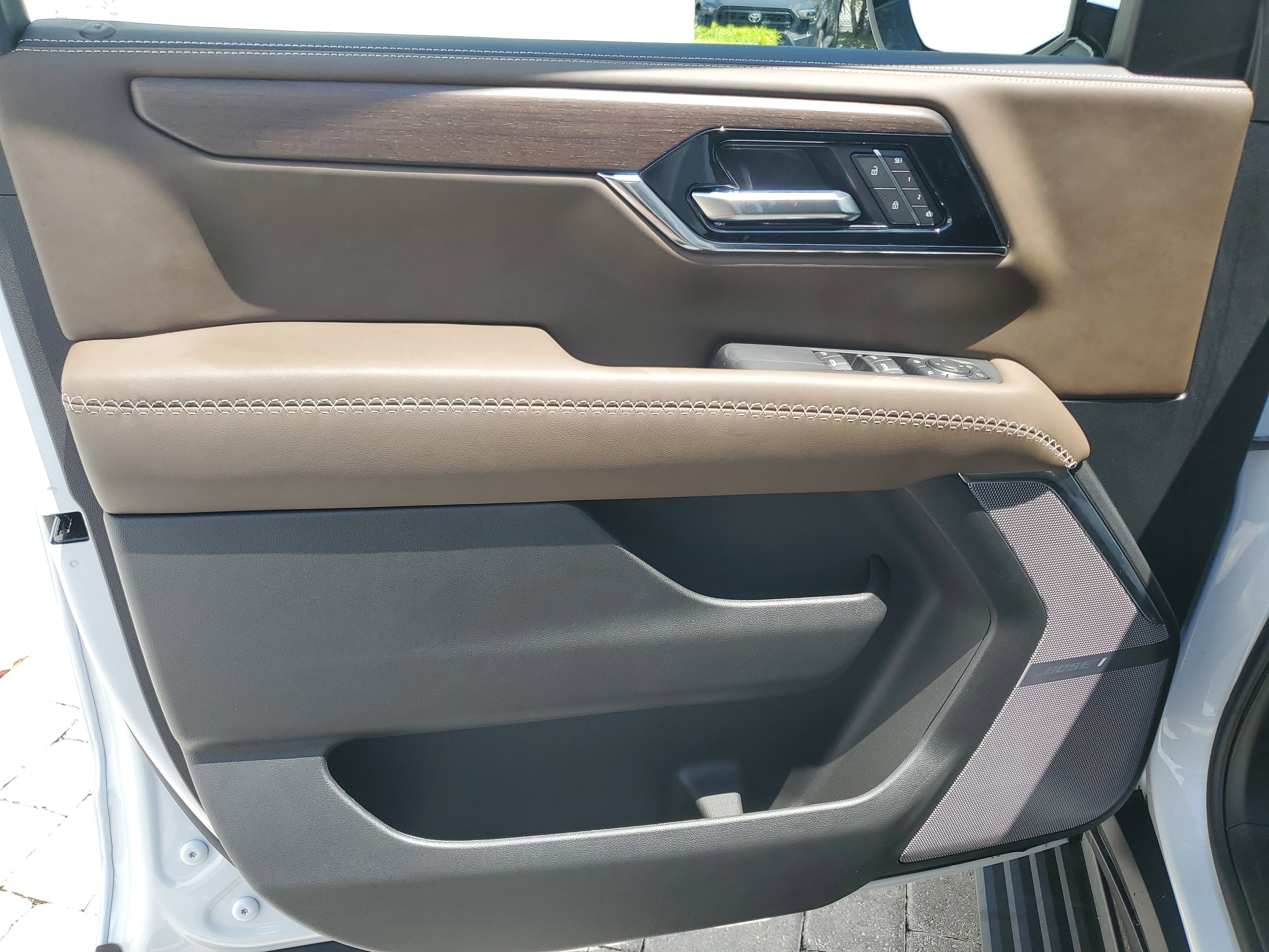 New 2026 GMC Yukon Denali Ultimate AWD/4WD image 20