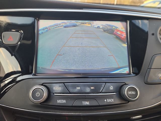 Used 2020 Buick Envision Essence image 21