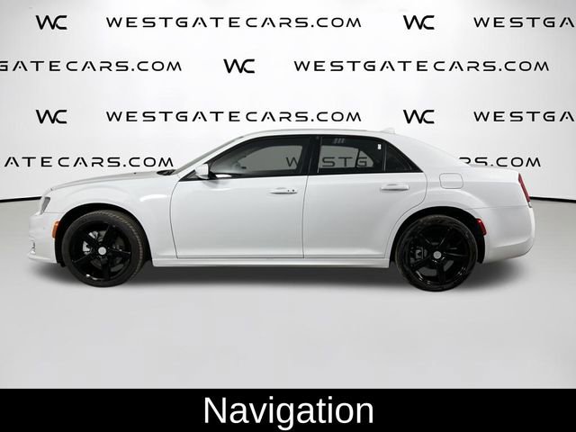 Used 2023 Chrysler 300 Touring L w/ Popular Equipment Group AWD/4WD image 5