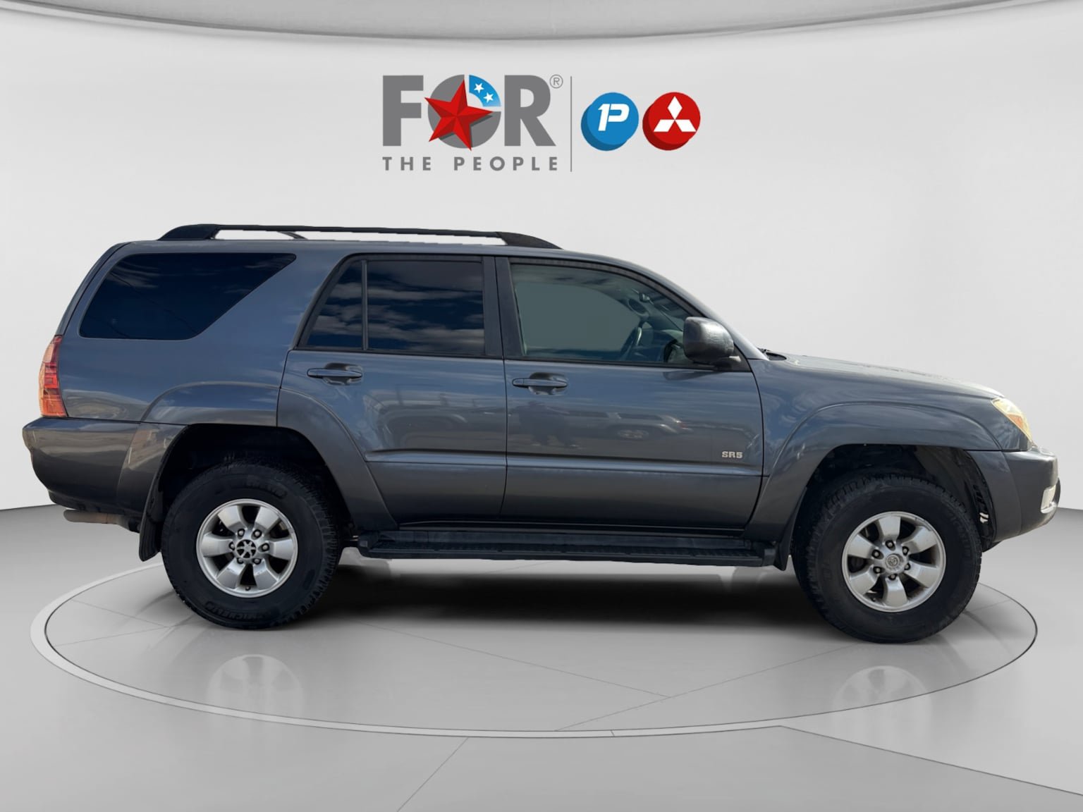 Used 2004 Toyota 4Runner SR5 RWD image 6