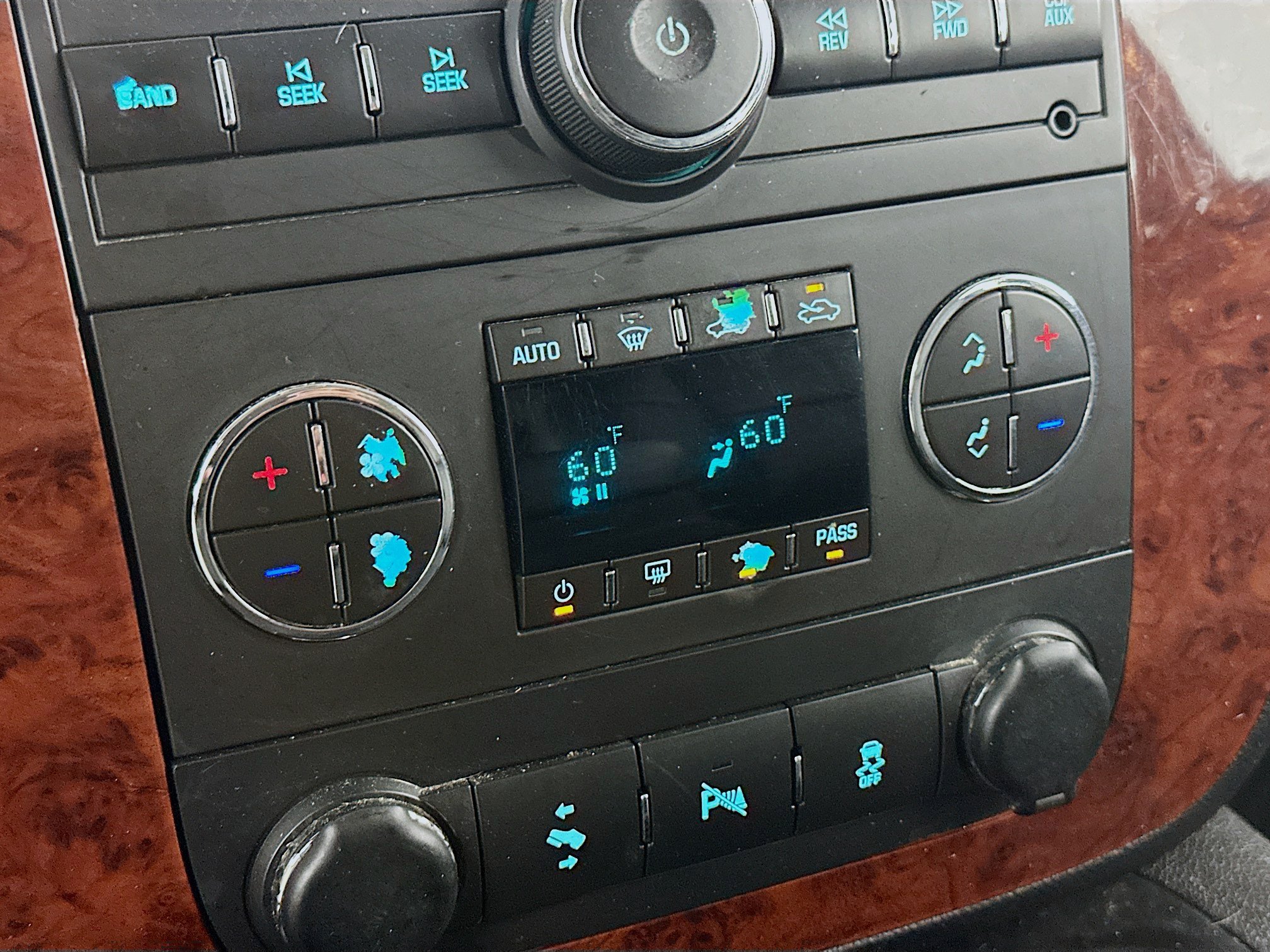 Used 2013 Chevrolet Avalanche LT w/ All-Star Edition RWD image 23