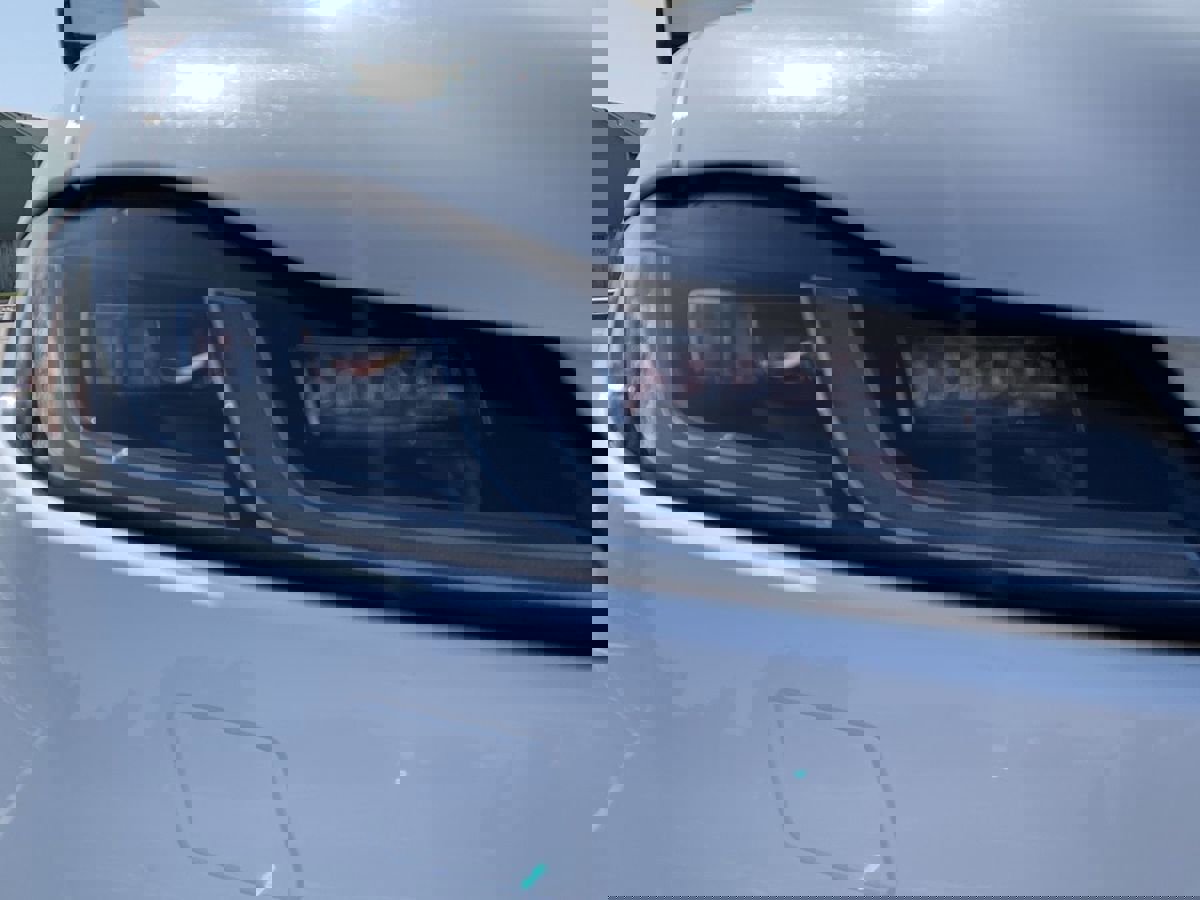 Used 2022 Jaguar F-PACE S image 9