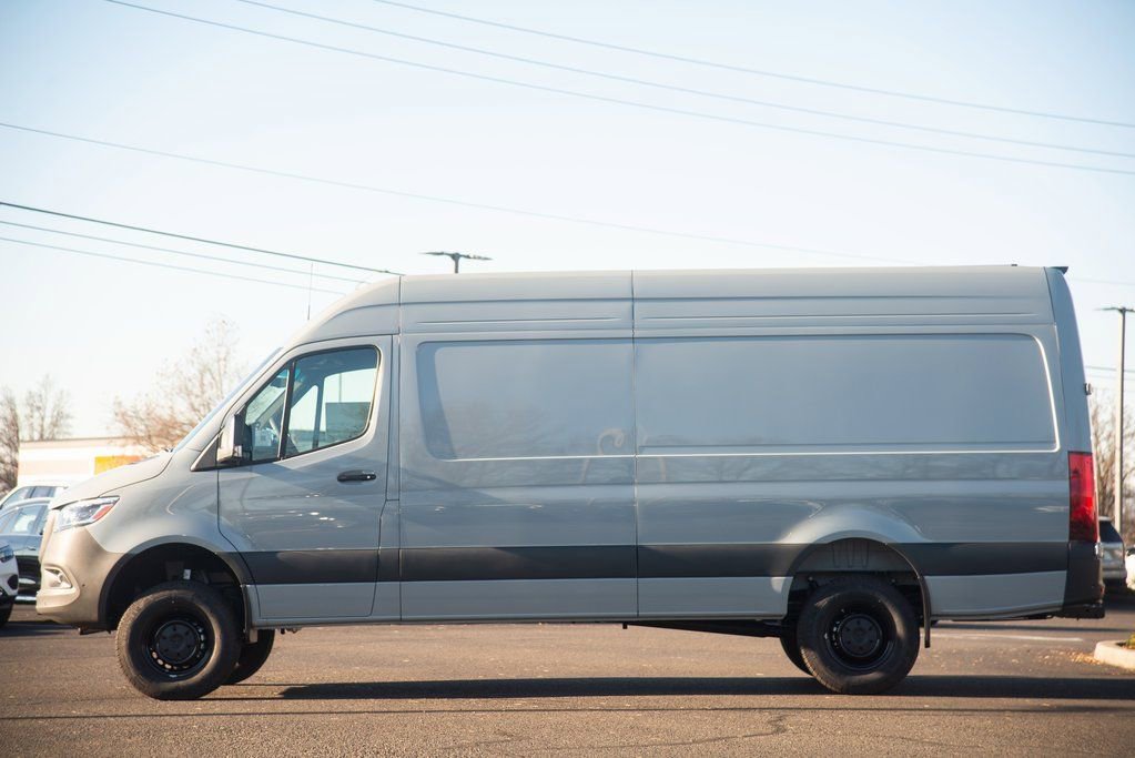 New 2025 Mercedes-Benz Sprinter 2500 image 5