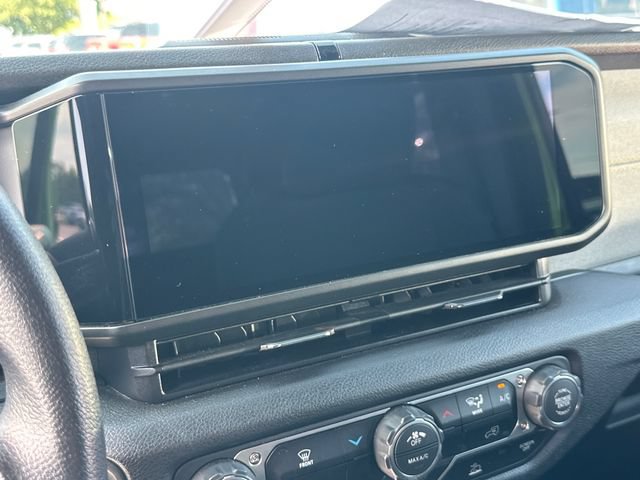 Used 2026 Jeep Wrangler Sport AWD/4WD image 20
