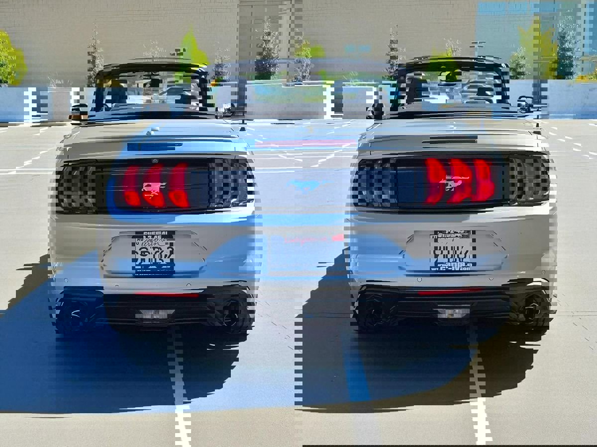 Used 2020 Ford Mustang Premium image 8