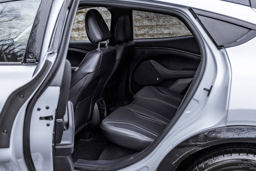 Used 2021 Ford Mustang Mach-E Premium image 21