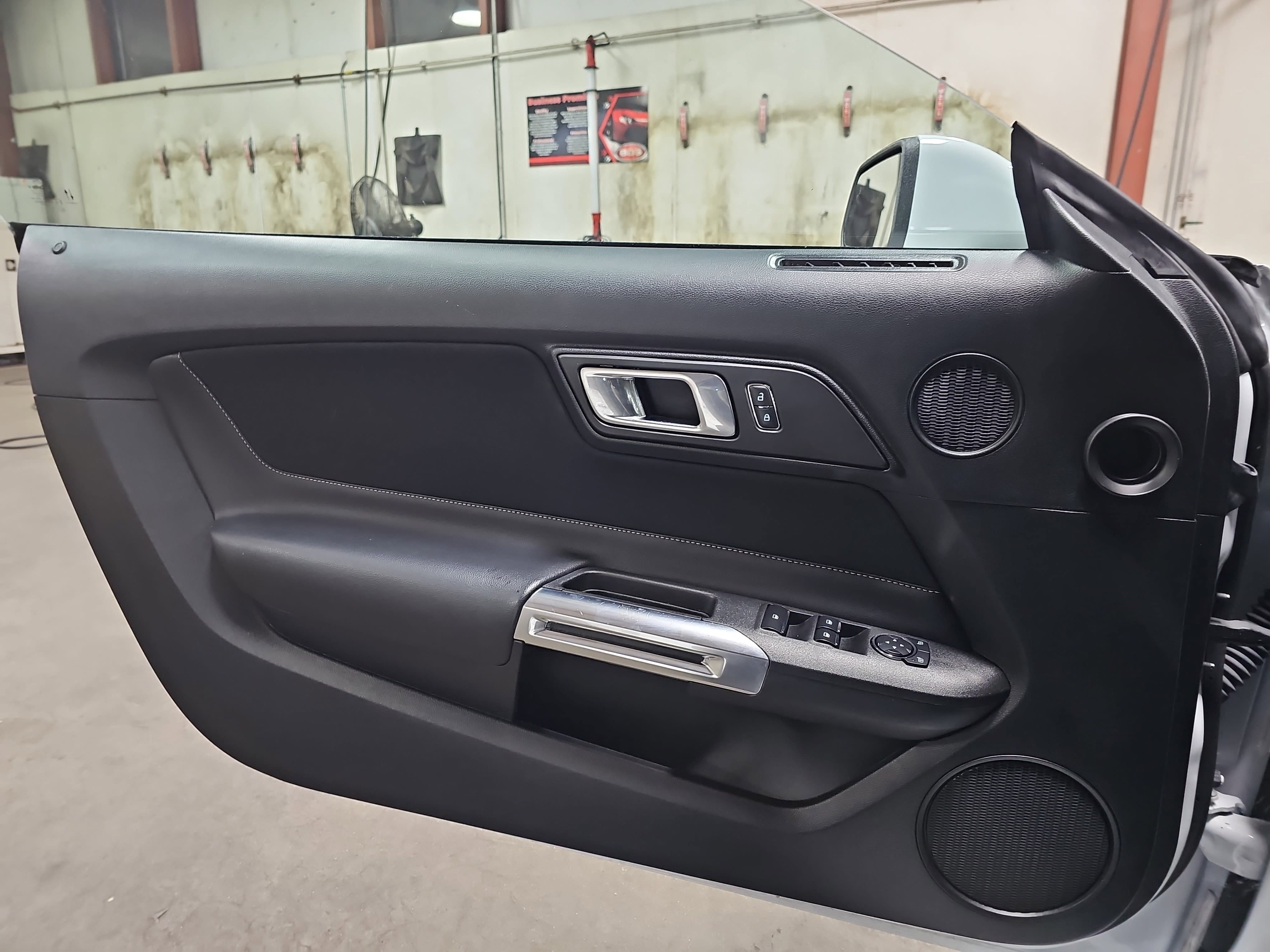 Used 2023 Ford Mustang Convertible w/ Equipment Group 101A image 29