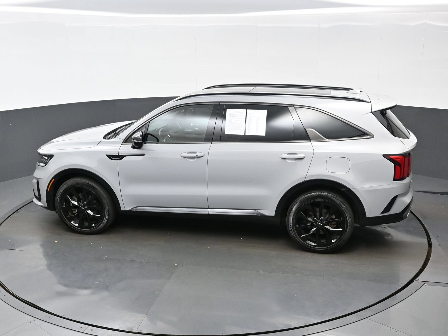 Used 2023 Kia Sorento SX FWD image 38