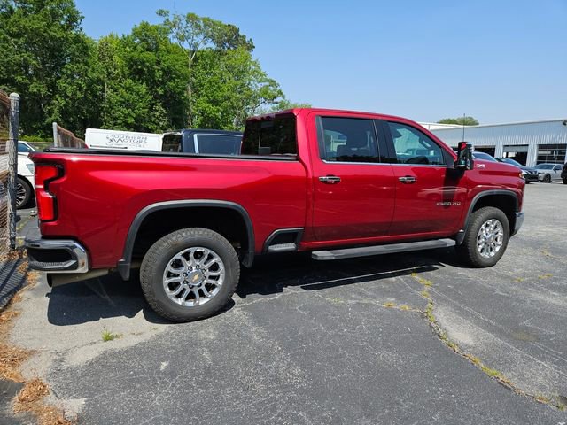 Used 2025 Chevrolet Silverado 2500 LTZ w/ LTZ Plus Package AWD/4WD image 7