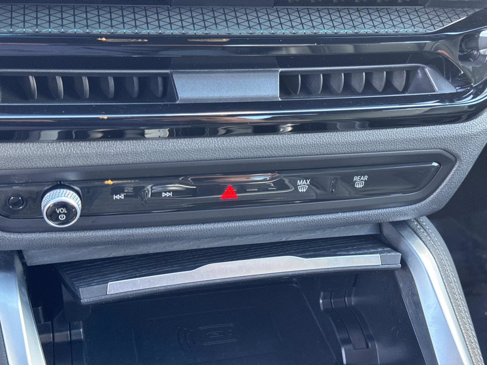 Used 2025 BMW 430i 430i Coupe RWD w/ M Sport Package image 21