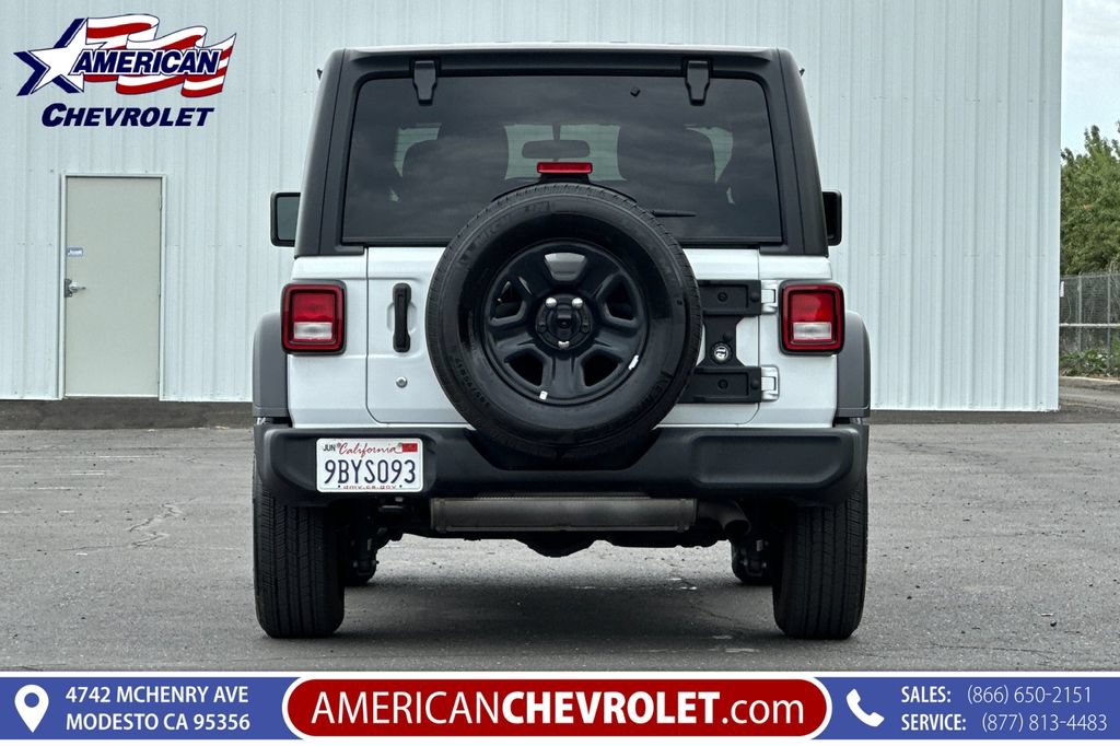Used 2022 Jeep Wrangler Sport AWD/4WD image 6