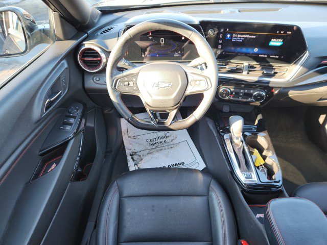 Used 2024 Chevrolet Trax RS w/ Sunroof Package image 26