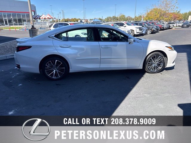 Used 2023 Lexus ES 300h w/ Premium Package FWD image 7