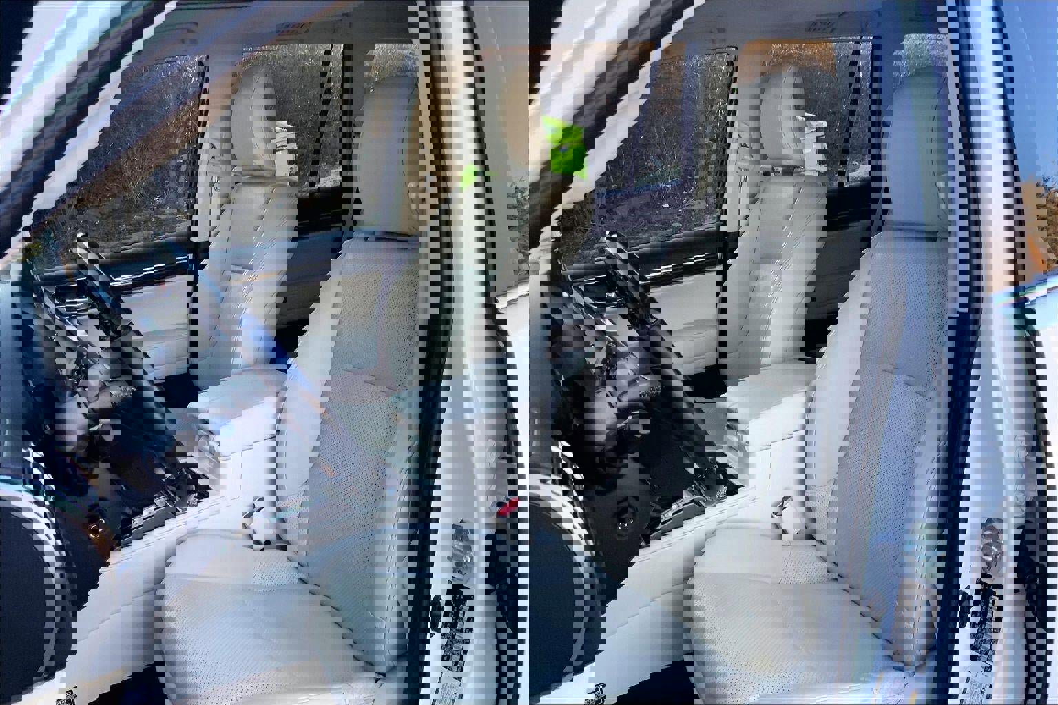 Used 2023 Lexus GX 460 Luxury w/ Accessory Package image 22