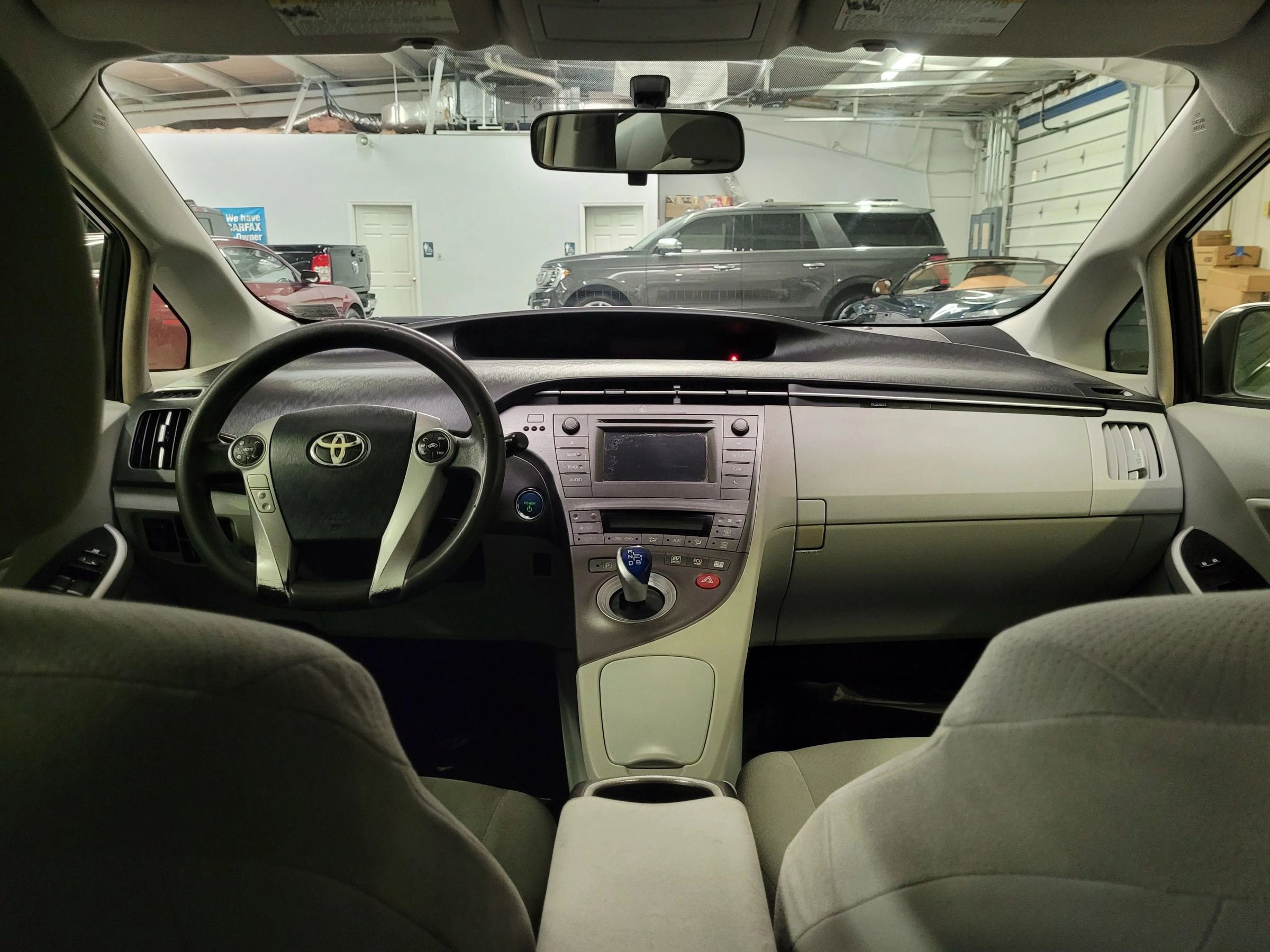 Used 2015 Toyota Prius Two image 32