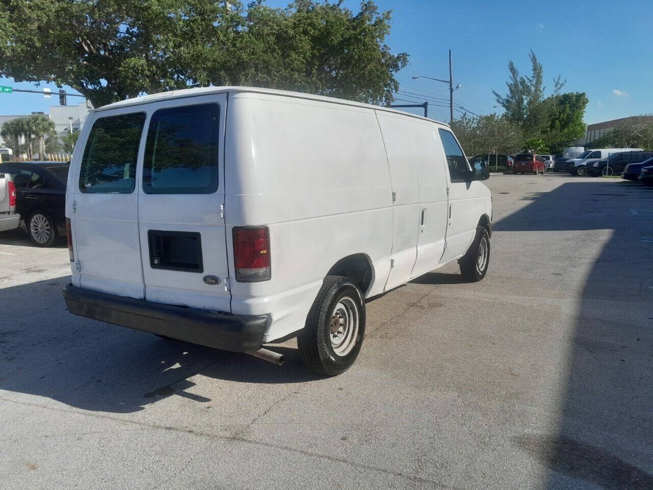 Used 2012 Ford E-250 and Econoline 250 w/ PWR Group RWD image 6