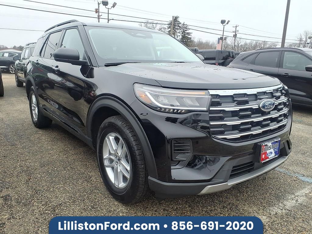 Used 2026 Ford Explorer Active image 1