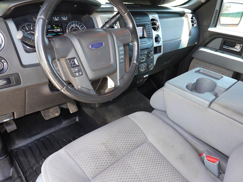 Used 2013 Ford F150 XLT w/ Luxury Equipment Group RWD image 18