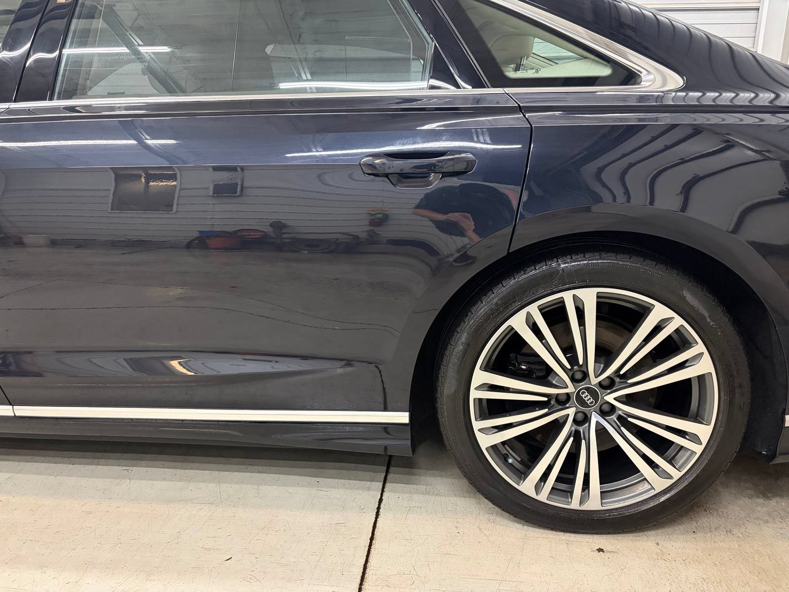 Used 2021 Audi A8 L 4.0T w/ Luxury Package AWD/4WD image 6