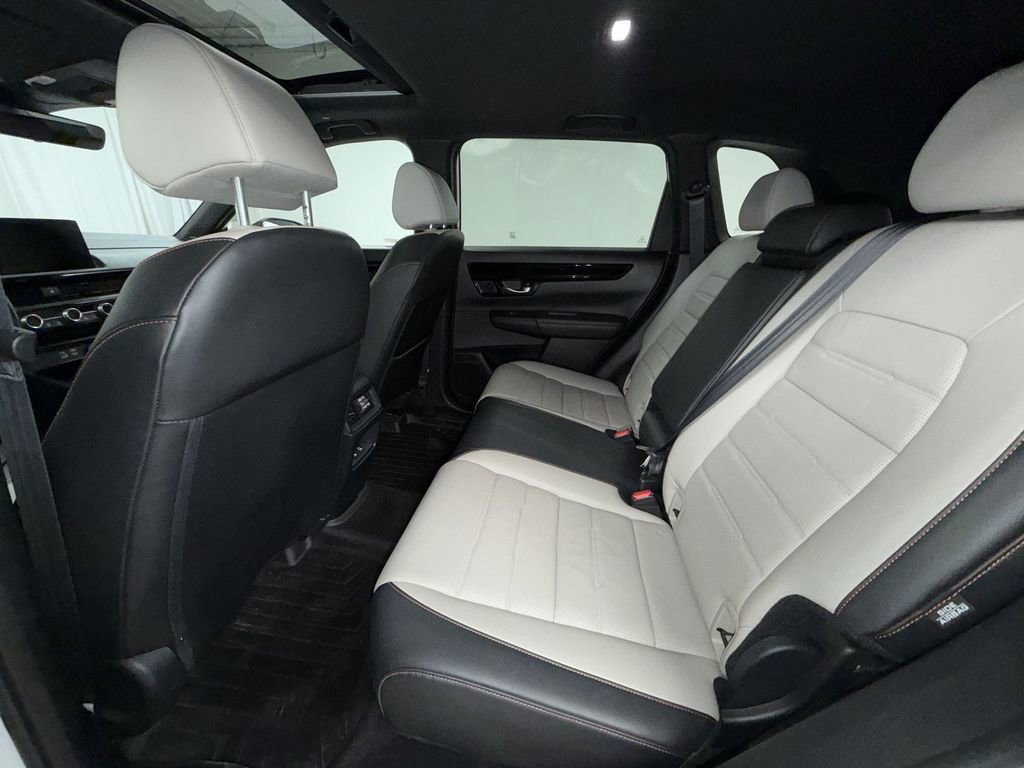 Used 2024 Honda CR-V Sport Touring image 12