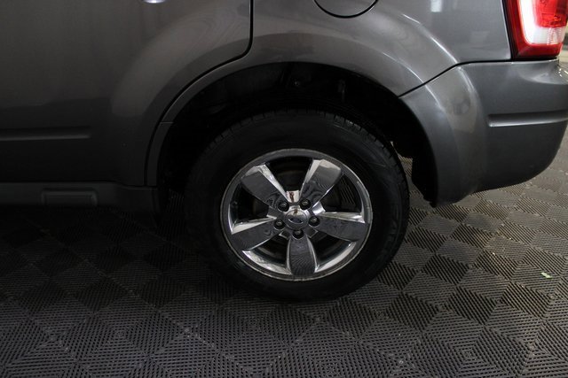 Used 2010 Ford Escape Limited image 10