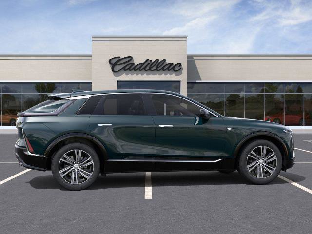 Used 2026 Cadillac Lyriq Luxury image 5