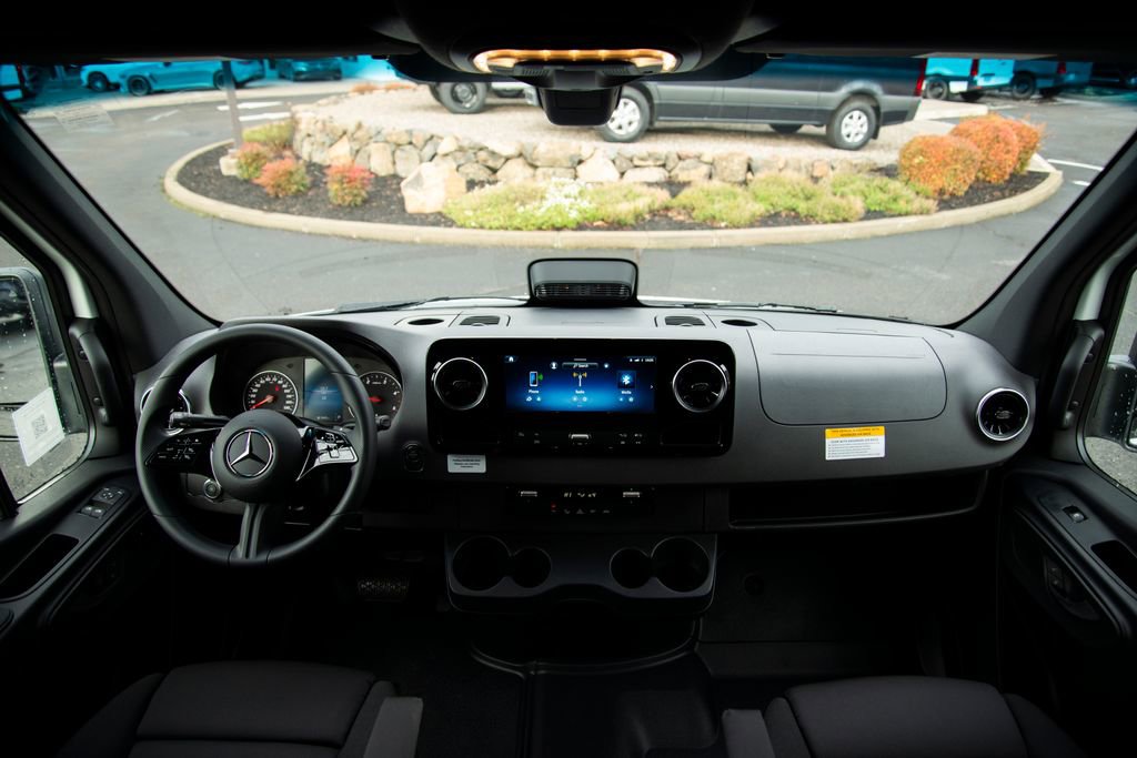 New 2026 Mercedes-Benz Sprinter 3500 image 17