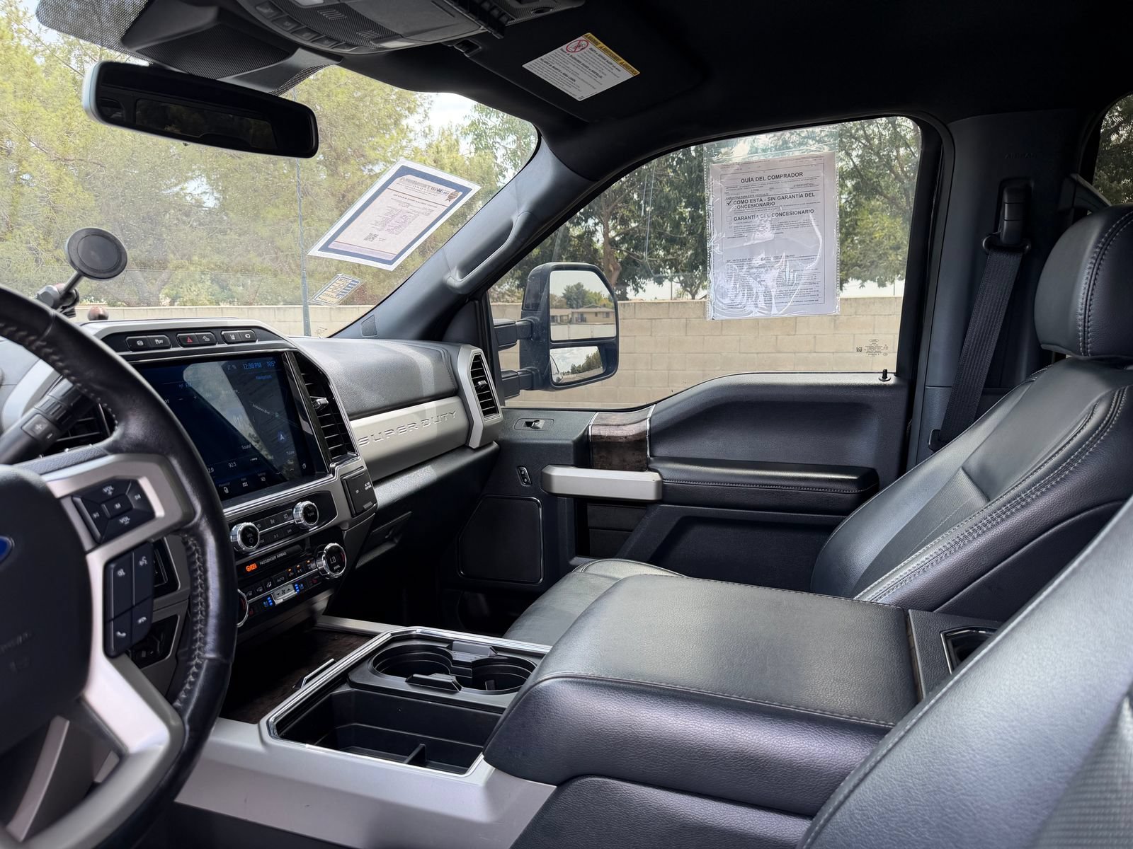 Used 2022 Ford F350 Lariat w/ Tremor Off-Road Package AWD/4WD image 14